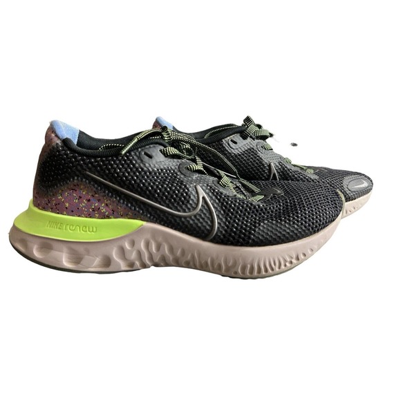 Nike Renew Running Shoes Special Edition Black CT3515-001 Women’s SZ 7 - Picture 2 of 6